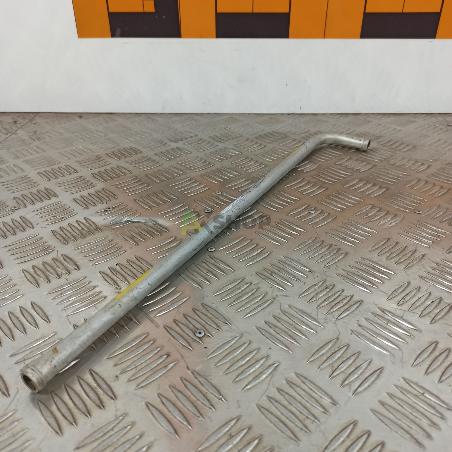 6.03.227 Труба заборная к крану правая