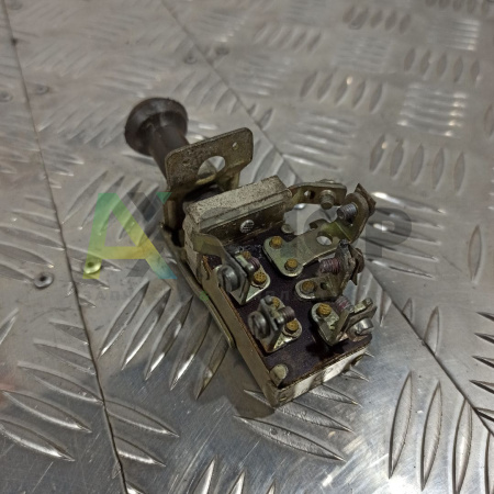 П-38 Переключатель