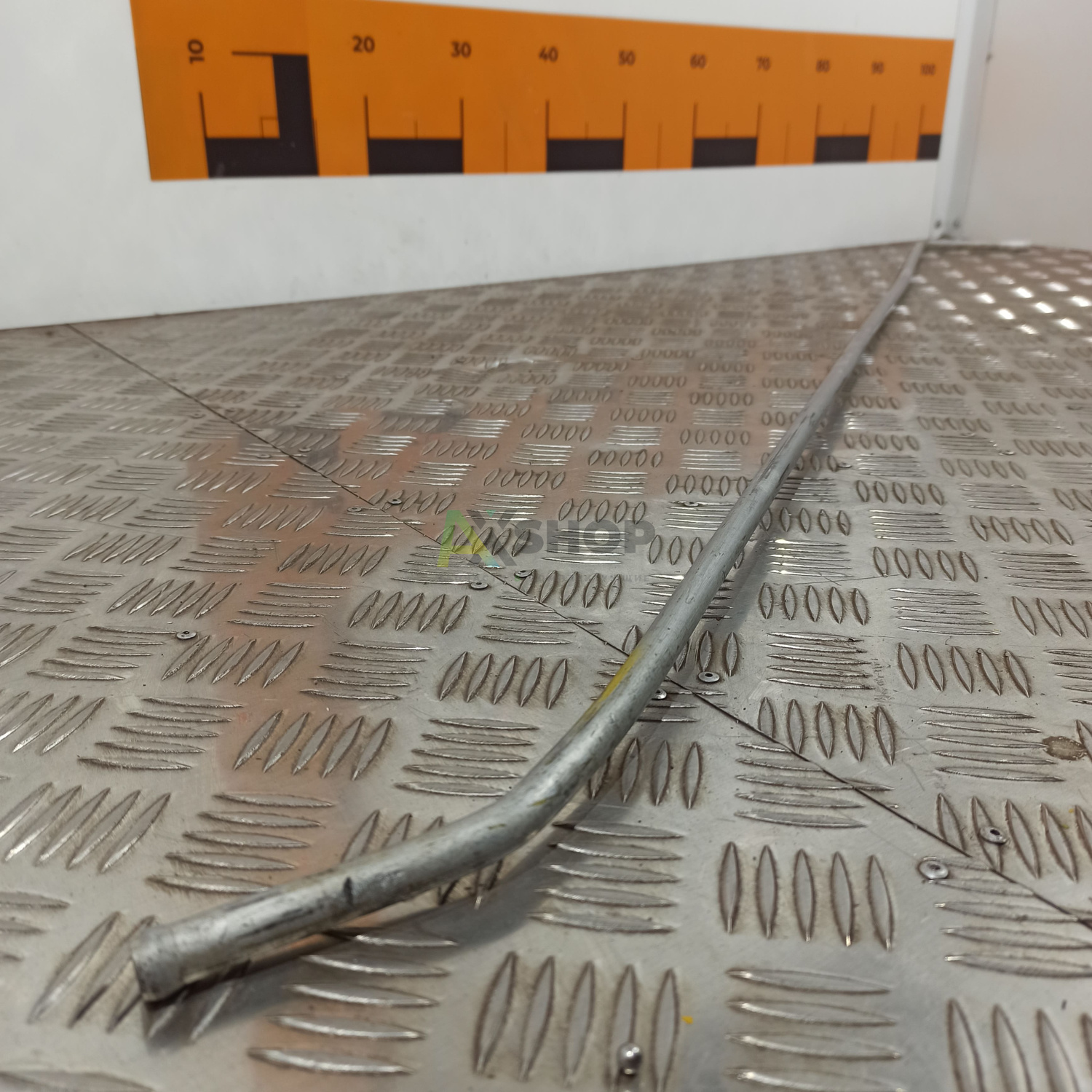 6.03.148 Трубка слива от бачка