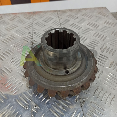 8.10.228 Шестерня коническая ведомая