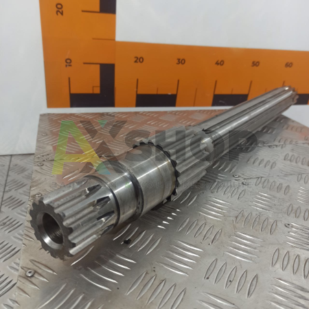 8.10.220 Вал передаточный