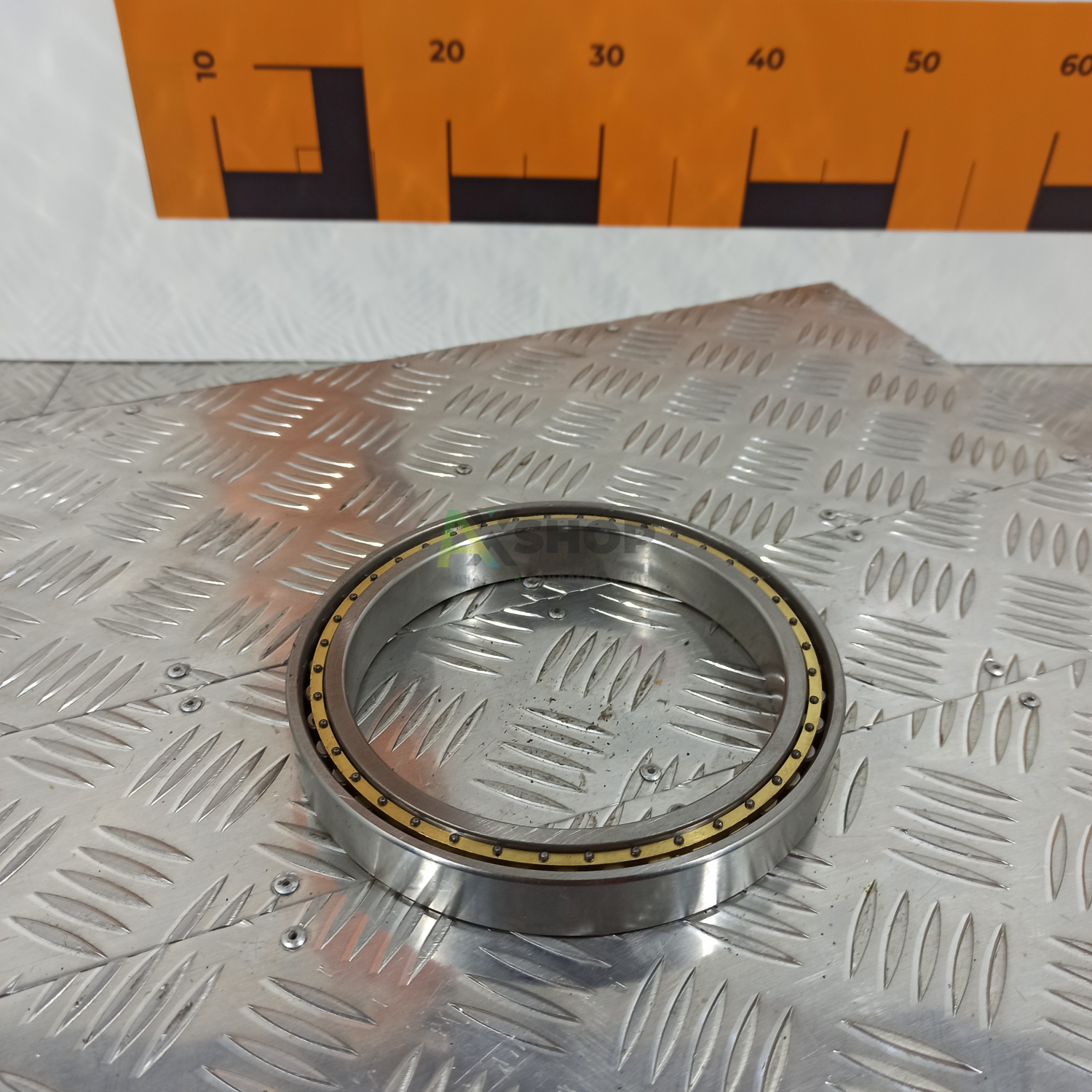 2002826 ЛМ Подшипник роликовый радиальный с короткими роликами