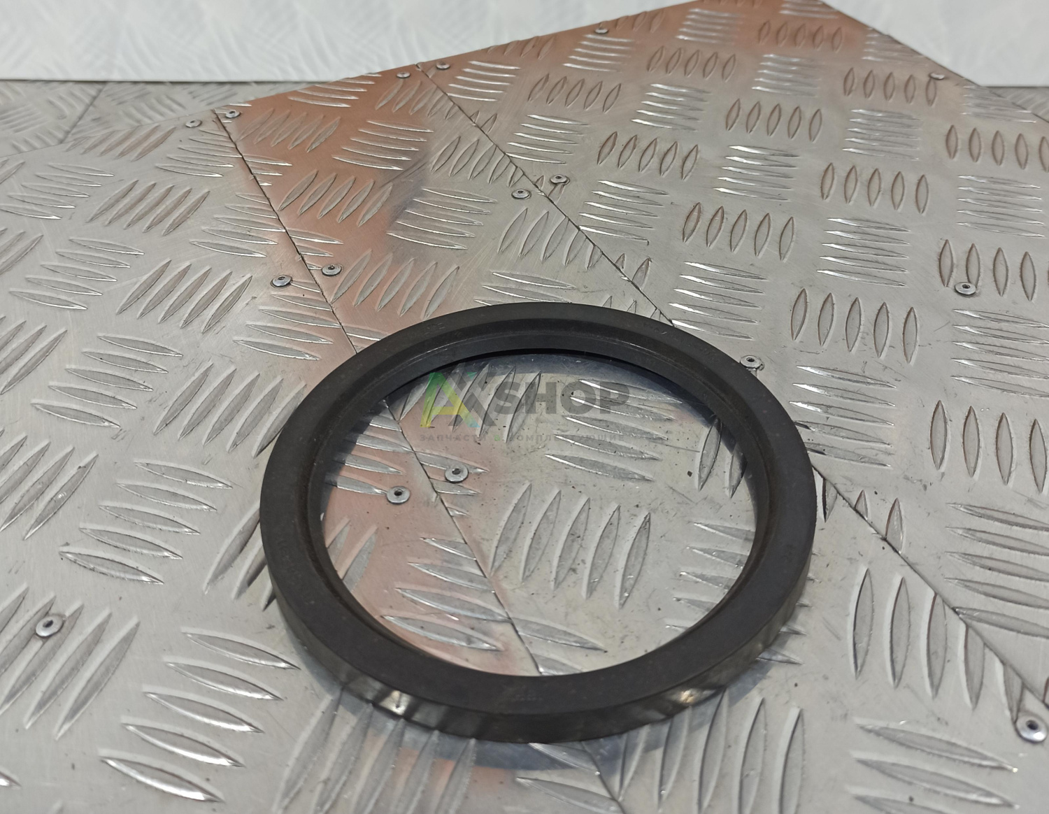 40П-3103049-А Сальник 115х140х10