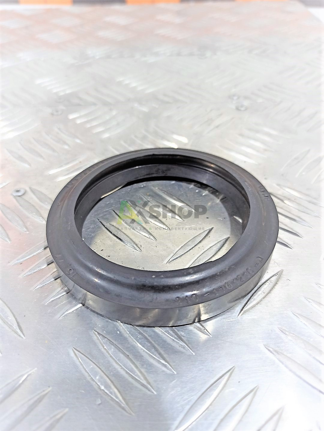 210-1701210-А Манжета с пружиной в сборе 70х92х12/16