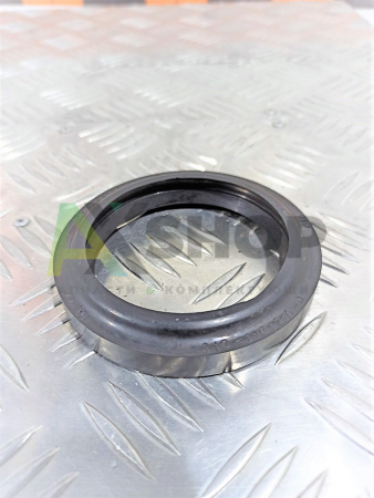 210-1701210-А Манжета с пружиной в сборе 70х92х12/16